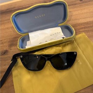 Gucci Black Sunglasses for women